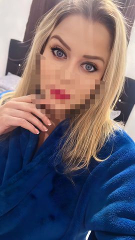 Oi meus amores meu chamo  Bella Lins uma belíssima acompanhante de alto nível, sou dona de um corpo sensual, escultural e perfeita para te enlouquecer, um lindo seios onde você pode se deliciar além de ter um bumbum redondinho e empinado, uma boca gostosa que adora beijar sou sua namoradinha perfeita te tratando com muito carinho, atenção e muita dedicação para te satisfazer em todo o momento que armos juntos. 
Entre quatro paredes sou exatamente a mulher perfeita para você se envolver em um momento de puro prazer. Sou completamente encantadora e posso te acompanhar em qualquer ocasião, uma namoradinha muito safada que ama as preliminares, beijo na boca e faço um oral sem igual.
Atendo na minha casa local tranquilo, discreto e super aconchegante de alto padrão com ar-condicionado bem quentinho!  em São José dos Pinhais mas também posso te atender em hotéis e motéis. Atendo 24 horas de Segunda  a Domingo.
Aceito cartões, pix e dinheiro como pagamento, atendo somente com hora marcada então aproveite e me chame agora mesmo no número 41991640171  para combinarmos esse encontro bem gostoso, beijinhos.

